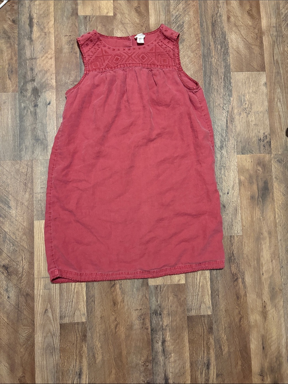 100% Linen Artisan Ny Brick Red Sleeveless Crochet Yoke Dress